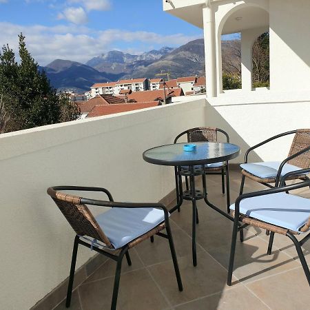 Apartments Jadran Tivat Ngoại thất bức ảnh