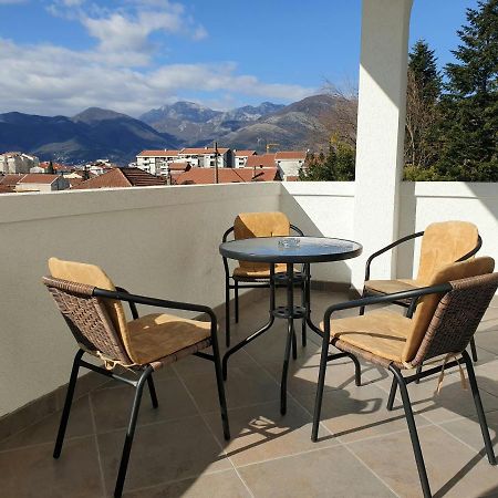 Apartments Jadran Tivat Ngoại thất bức ảnh